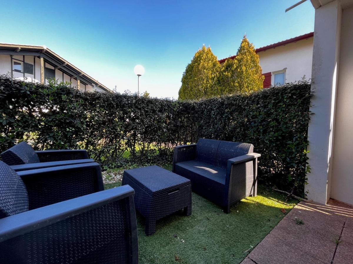 Bel Appartement T3 Avec Jardin, Piscine Et Parking, Proche Plage A Hendaye - Fr-1-239-739 Екстериор снимка